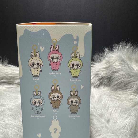 Pop Mart Exciting Macaron Vinyl face Blind Boxes - Picture 8 of 8